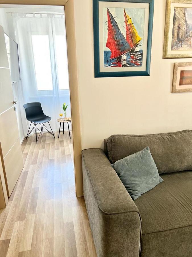 Apartment Luxury Aura