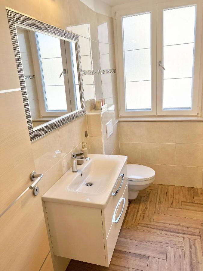 Luxury Aura Apartment *