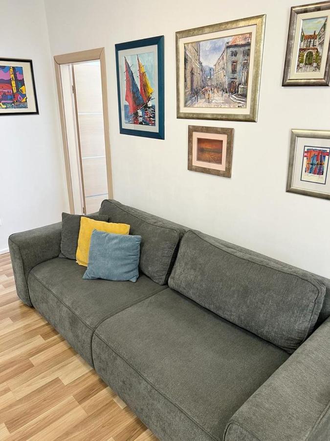 Luxury Aura Apartment *